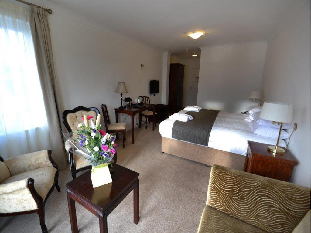 Bay View Hotel คิลลีเบกส์ ภายนอก รูปภาพ