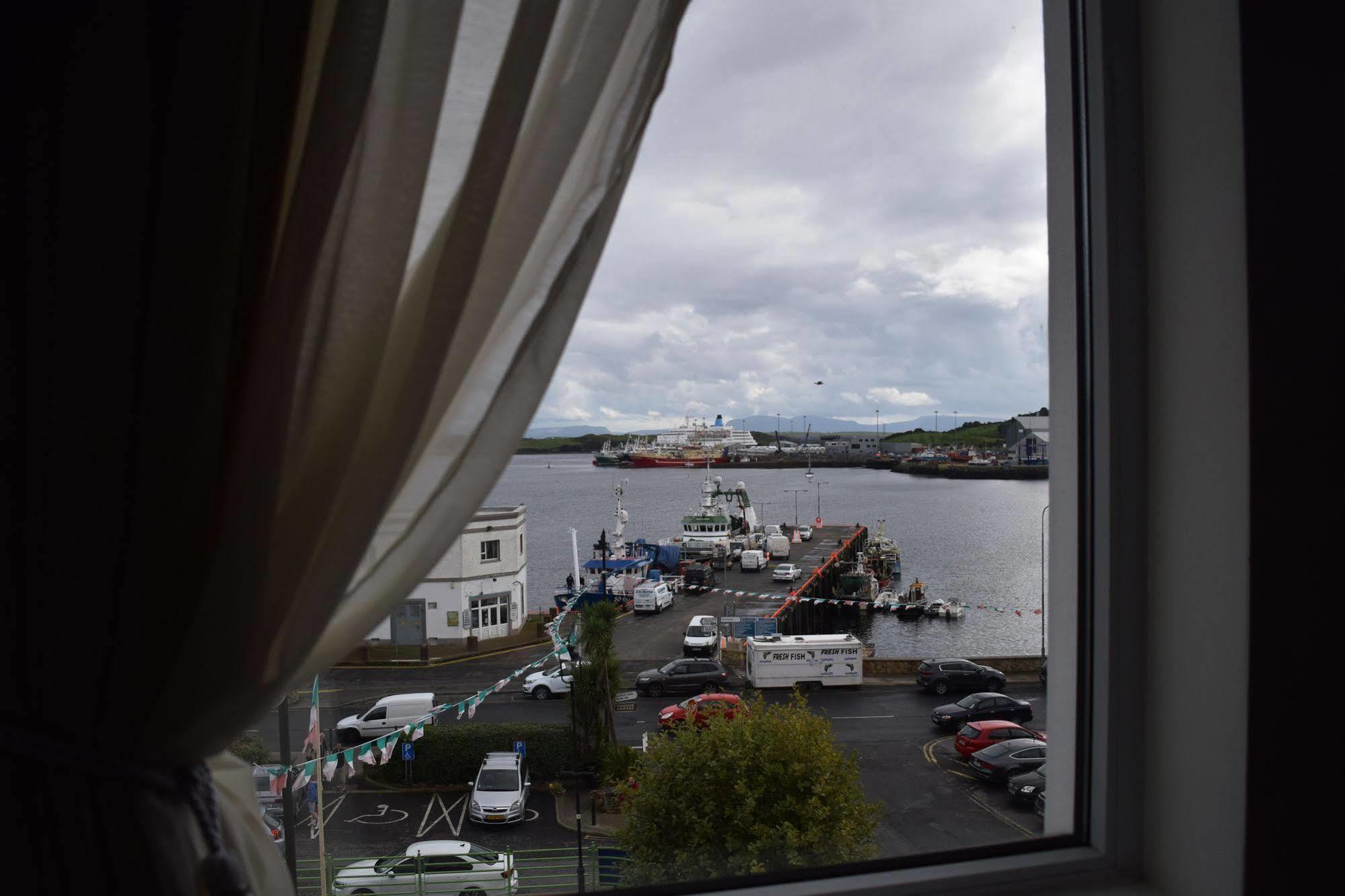 Bay View Hotel คิลลีเบกส์ ภายนอก รูปภาพ